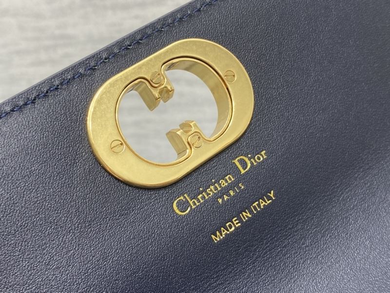 chr1st1an D10r montaigne bags